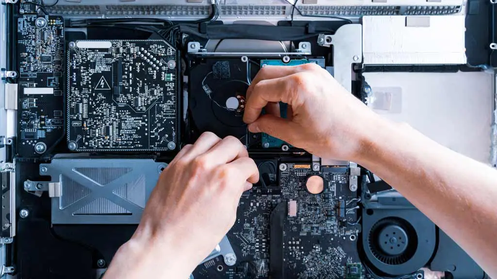 repairing computer